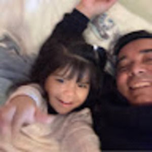 Meet your Posher, Santos